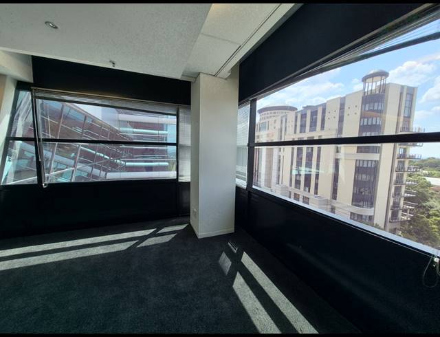 104M² OFFICE TO LET IN SANDTON CENTRAL